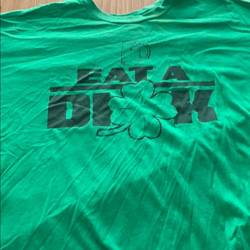 Men’s Grunt Style green shirt